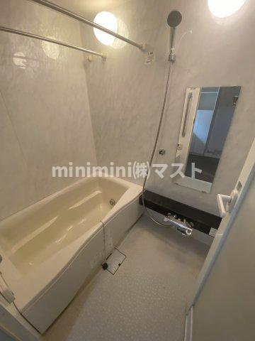 エルセレーノ上本町レジデンスの浴室