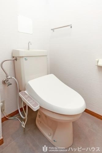 福岡市城南区南片江２丁目の賃貸マンションのトイレ|物件の画像8