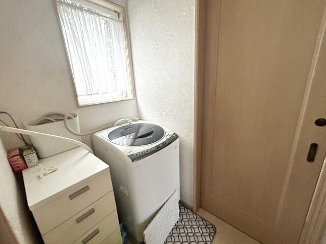 名和町西前郷貸戸建のその他