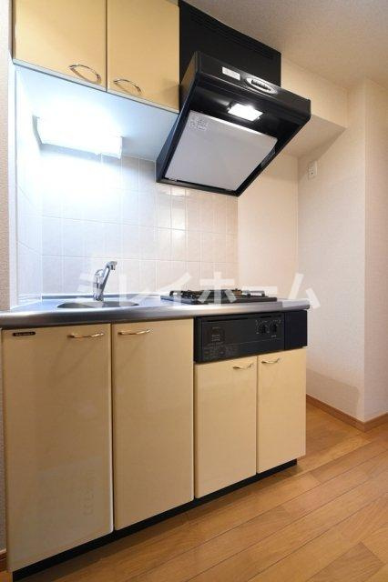 ルーブル多摩川参番館のキッチン|同建物内、別のお部屋の参考写真になります。