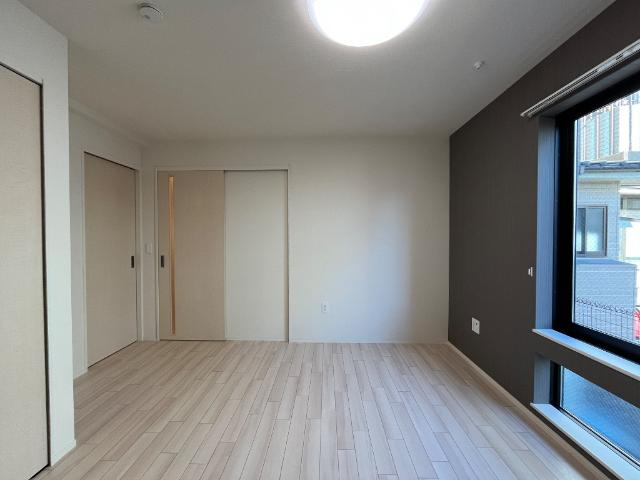 タカヨプレイス河原町の居間・リビング