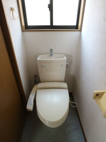 田代貸家(2階建て)のトイレ