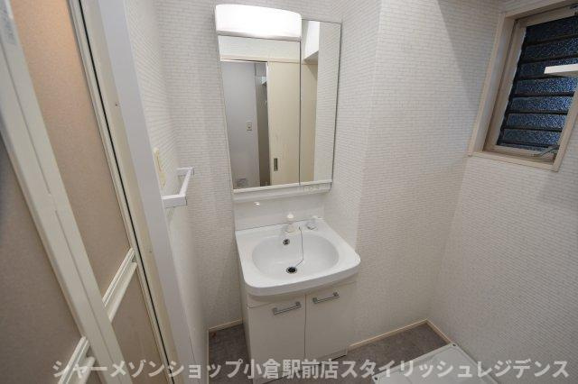 メディプラカーサの洗面所