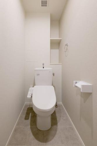福岡市南区塩原１丁目の賃貸マンションのトイレ|物件の画像8