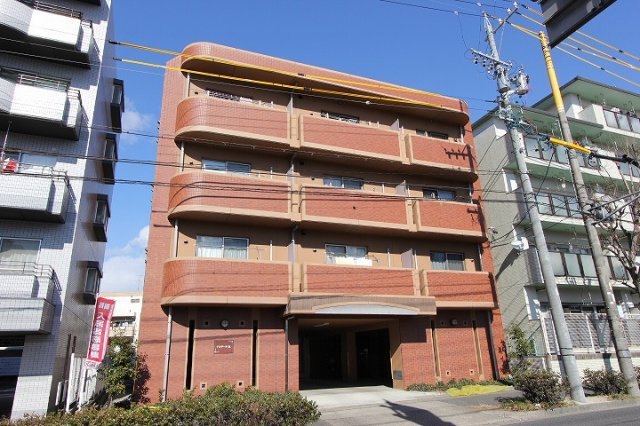 アルドールＫの外観