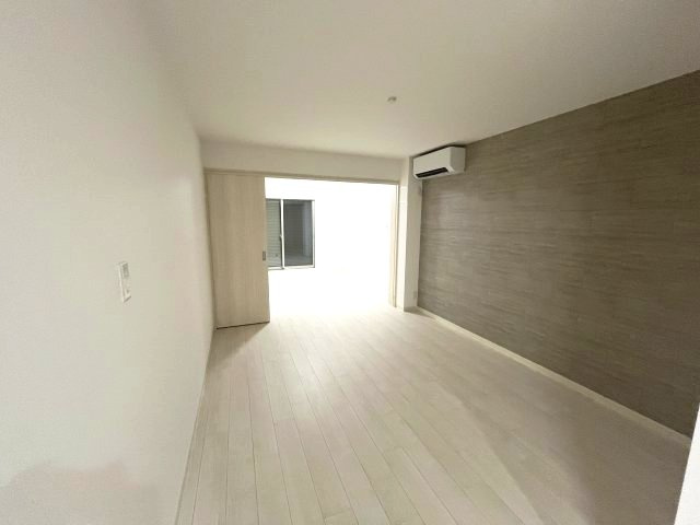 ラモーナ一津屋Ⅱの居間・リビング