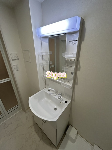KEIAI RESIDENCE 北上尾の洗面所