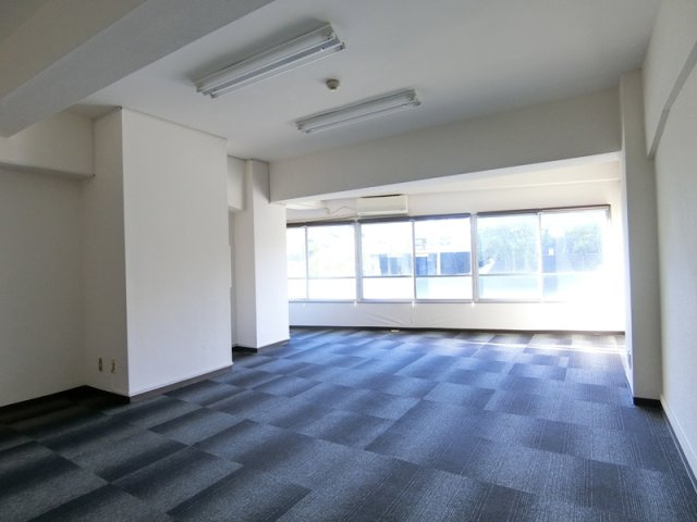 光信ビル