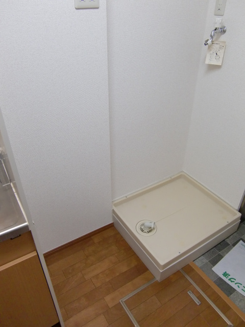 ジュネスオヤベのエントランス