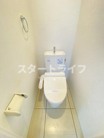 大阪市淀川区十三東１丁目の賃貸マンションのトイレ