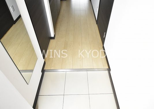 世田谷区砧４丁目の賃貸マンションの玄関