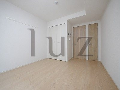 エーデルワイスの寝室