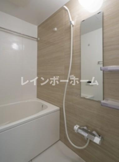 デザインメゾン本町の浴室