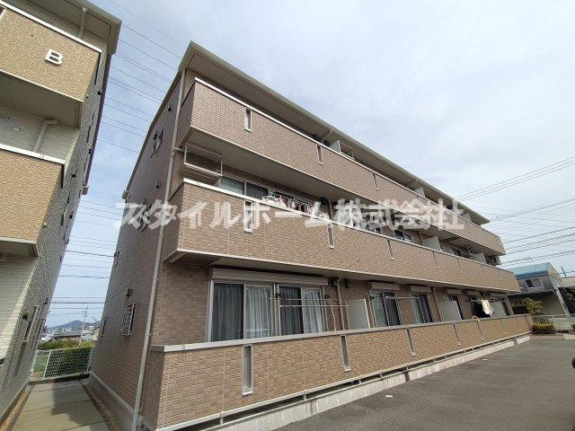 ラ・フルールＡ棟の外観