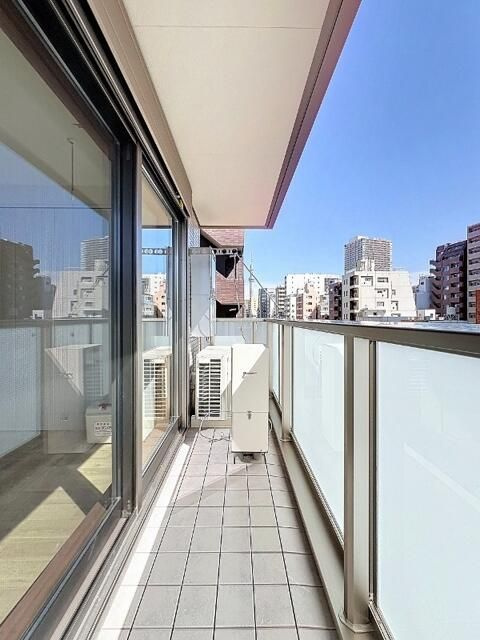 Ｂｅｌｌｕｓ　Ｉｒｉｙａのバルコニー