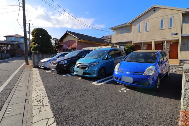 ファインメゾンの駐車場|駐輪場です。