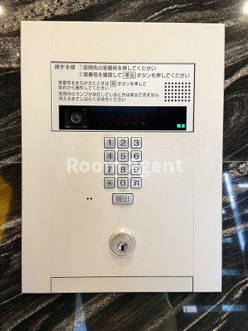 アステリ鶴舞テーセラのエントランス