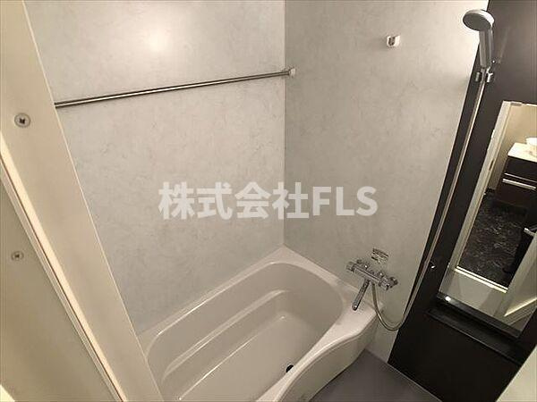 中央区八丁堀４丁目の賃貸マンションの浴室