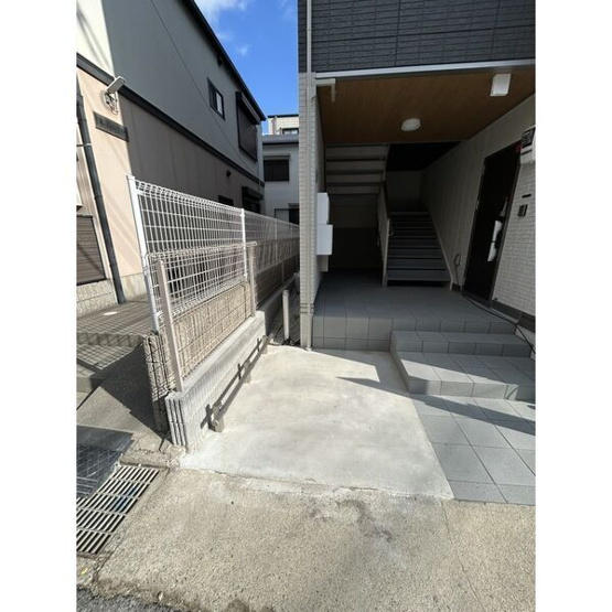 【エントランス】リヴェール