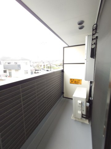 キャメル南流山9Aのバルコニー