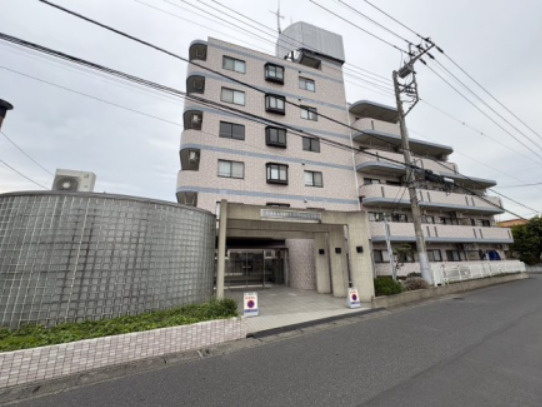 カザベーラ坂戸の外観|外観は落ち着いています