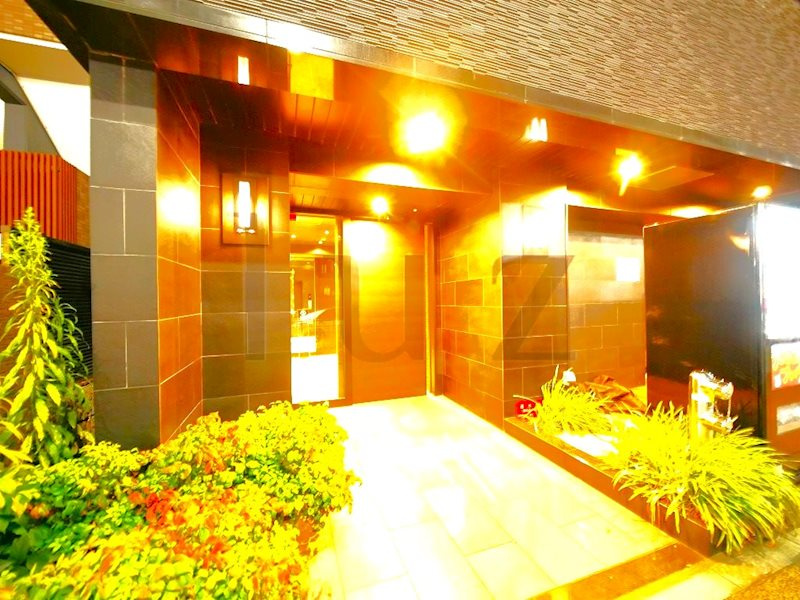 レア川崎西口壱番館の外観