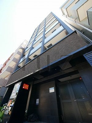 レア川崎西口壱番館の外観