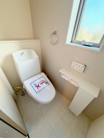 八潮市八潮6丁目　新築戸建　全2棟　2号棟のトイレ|2階のトイレです