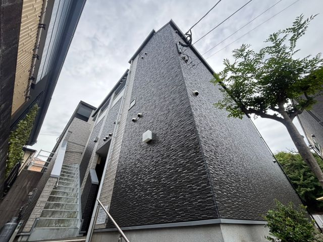 福岡市南区南大橋１丁目のアパートの外観