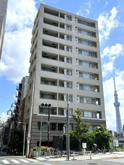 アビテ駒形リバーサイドの外観