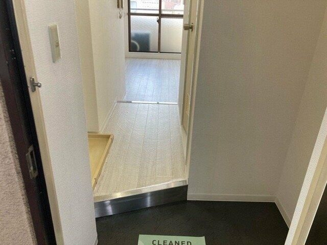 スカイコート両国の玄関