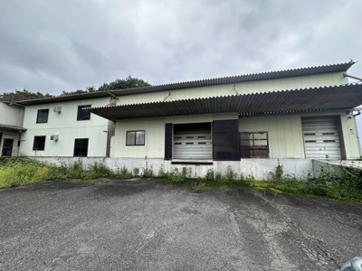 【外観】 | 那須塩原市上大貫　3900万円　事務所付き倉庫