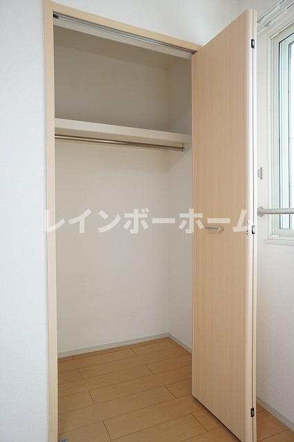 サンライズ　テールの収納