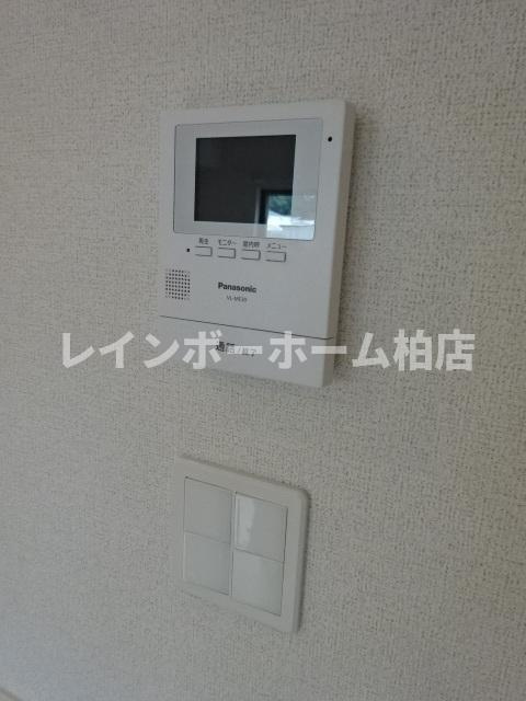 【仲介手数料：50％OFF】対象物件！の内装|明るい色調の室内です