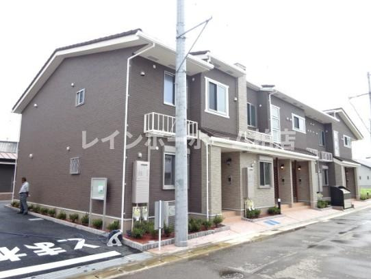 【仲介手数料：50％OFF】対象物件！のエントランス|落ち着いたエントランスです