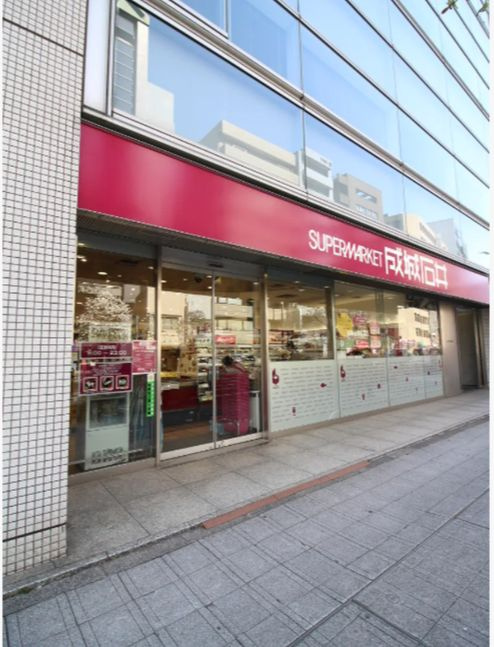 ルミエール堀留の周辺