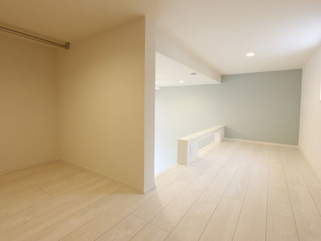 福岡市東区唐原４丁目のアパートの居間・リビング