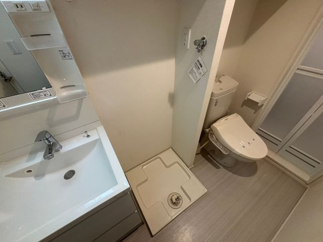 福岡市東区箱崎４丁目のアパートのトイレ