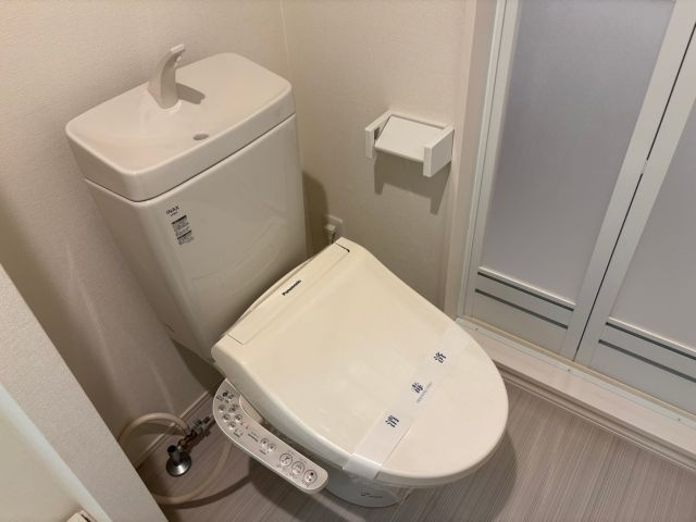 福岡市東区箱崎４丁目のアパートのトイレ