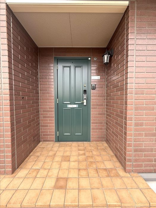 ローズモア　Ａの玄関