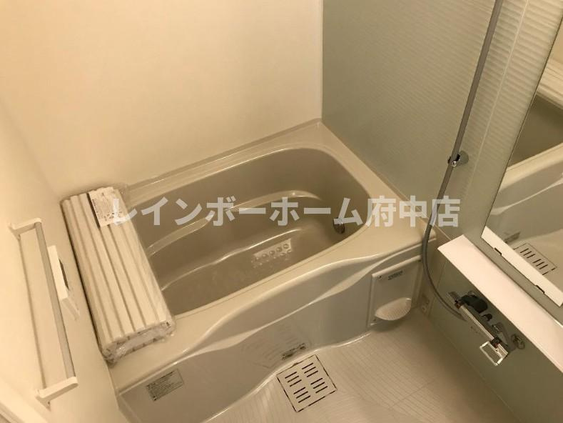 アハロプルメリアの浴室
