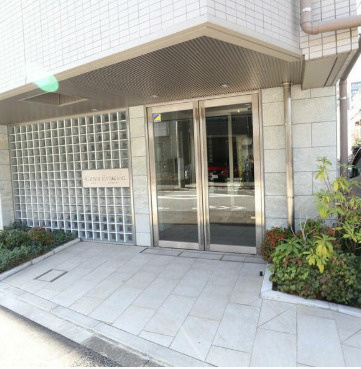 CercaEstacionのエントランス|建物の内部です