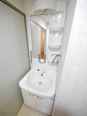 スカイ61の洗面所