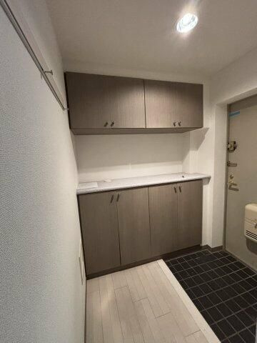 セザールスカイタワー銀座東の玄関