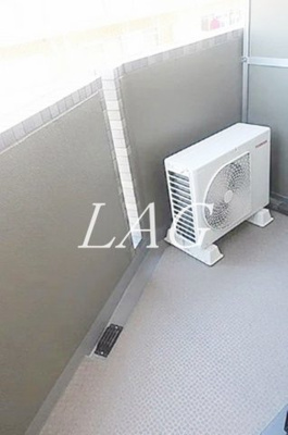 【バルコニー】 | ルーブル蓮根 | バルコニーです。