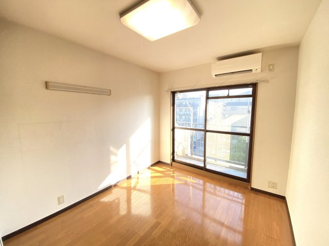 スクエア田邊の居間・リビング