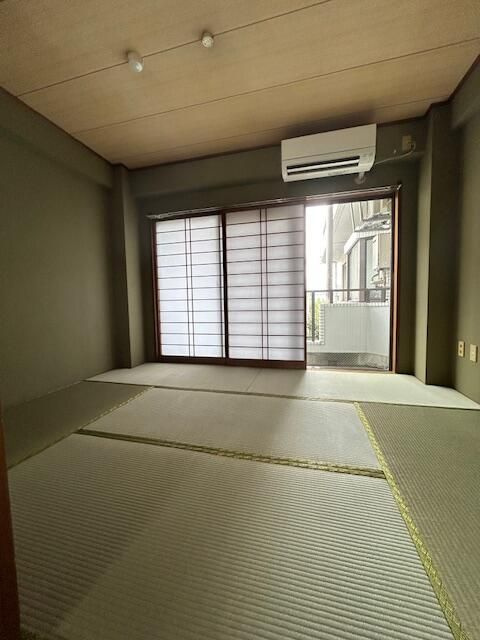 ミロードⅢの内装