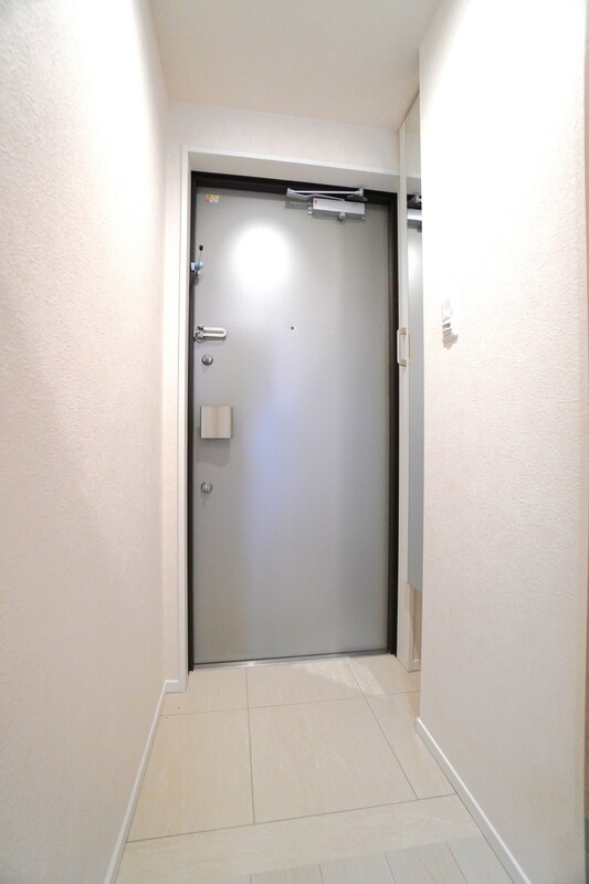 文京区千駄木２丁目の賃貸マンションの玄関