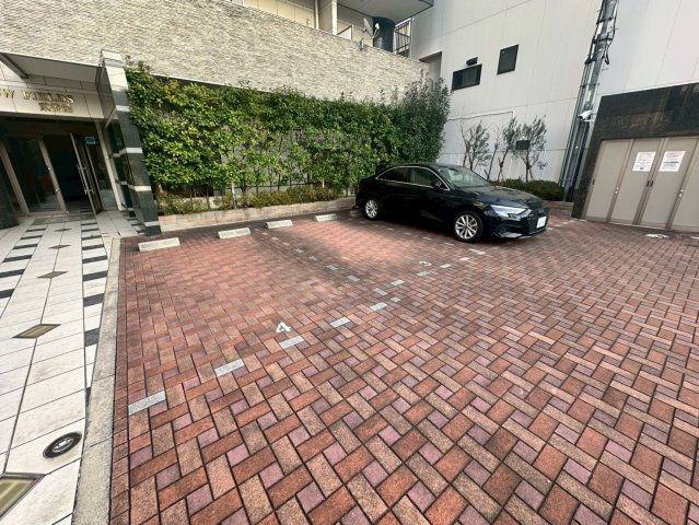 ARROW FIELDS貮番館の庭