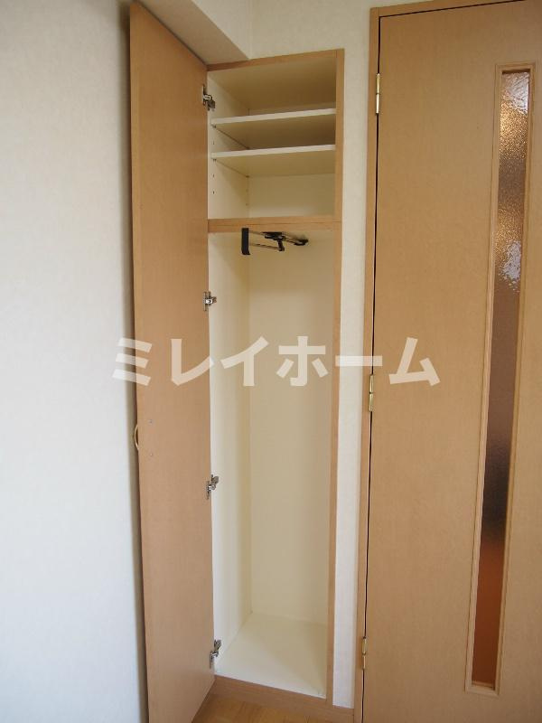 ルーブル西五反田弐番館の収納